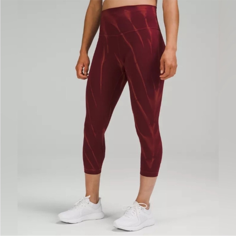 Lululemon Wunder Train High-Rise Crop 23" Sun Bleached Wash Red Merlot size 4